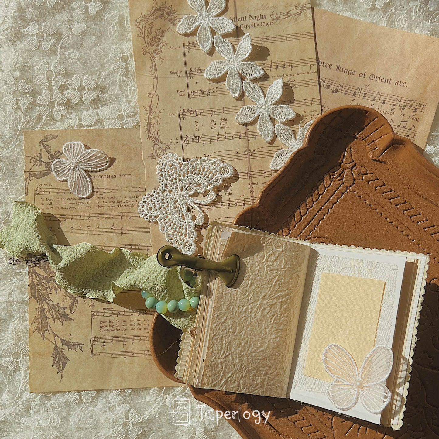 Migo Lace Flower Pack