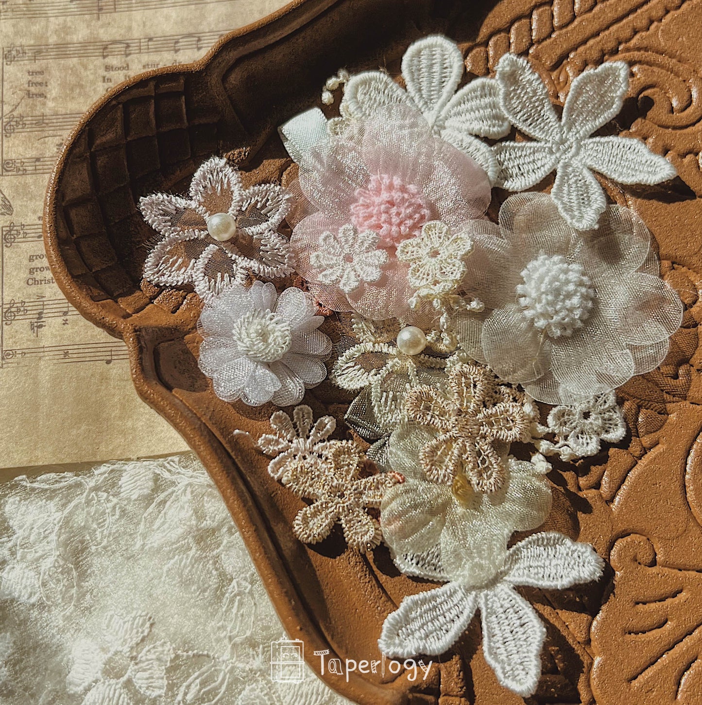 Migo Lace Flower Pack