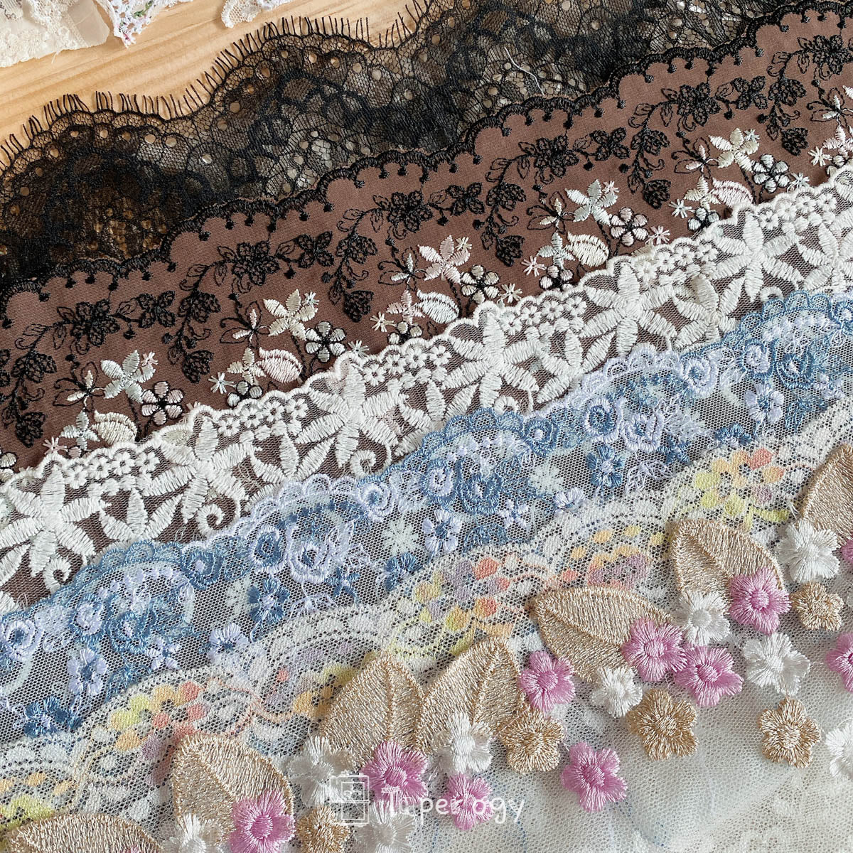 Jogo Premium Wide Floral Lace Pack