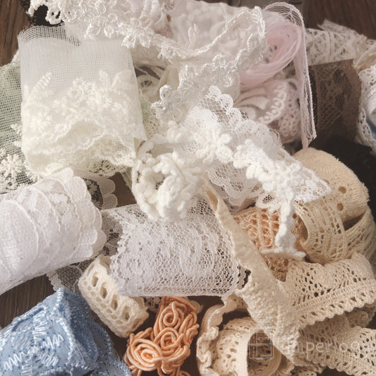 Naili Laces Frames Material Pack