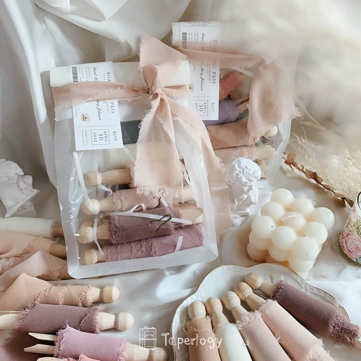 Zaji Frayed Ribbon Pack