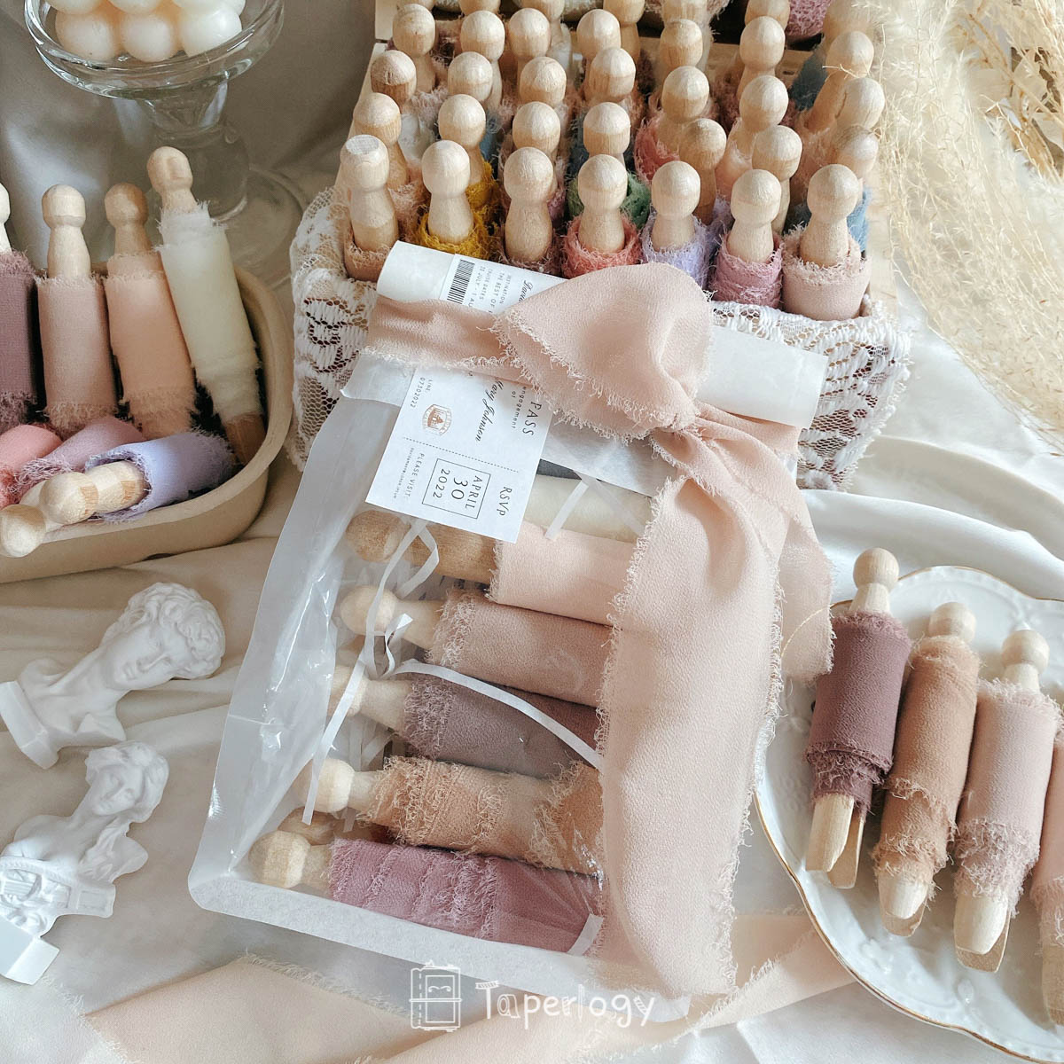 Zaji Frayed Ribbon Pack