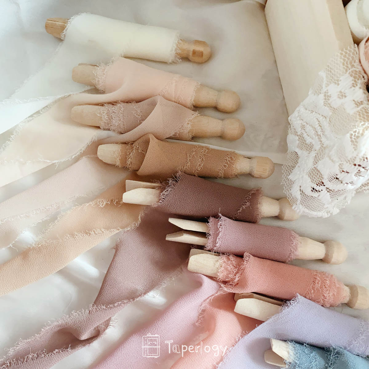 Zaji Frayed Ribbon Pack