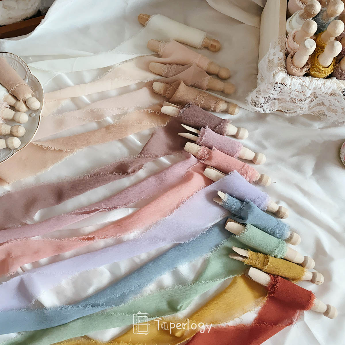 Zaji Frayed Ribbon Pack
