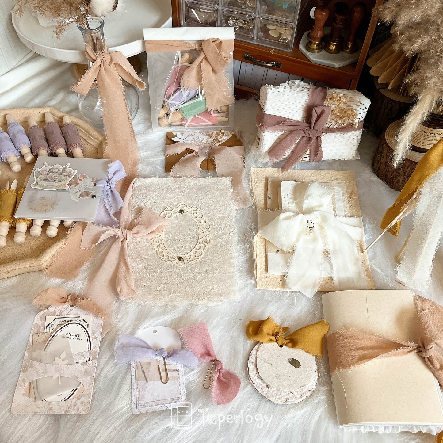 Zaji Frayed Ribbon Pack